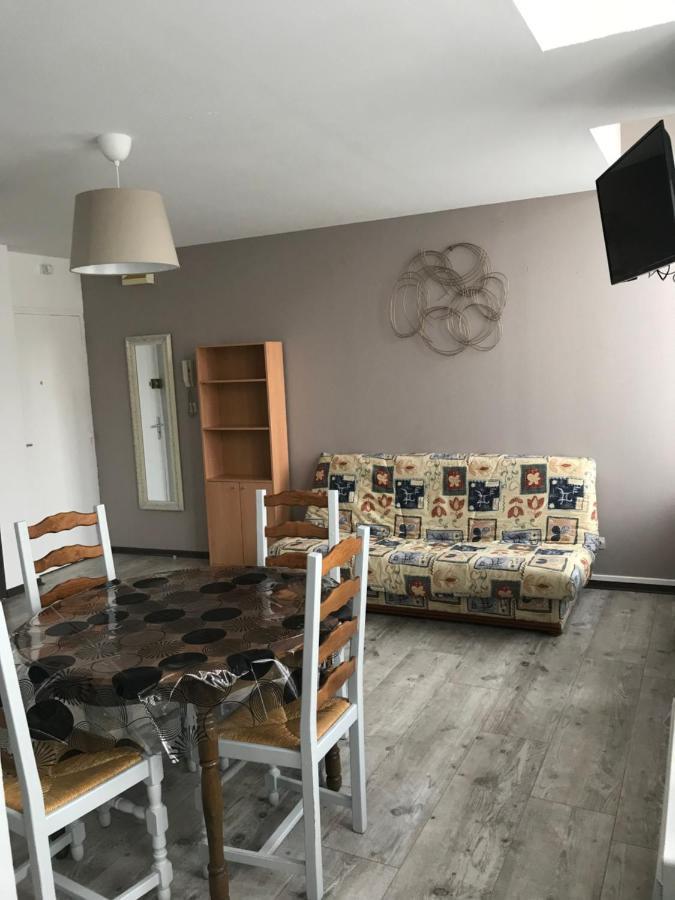 F2 De La Digue Verdun Eksteriør bilde